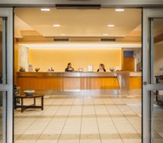 Lobby 3 Crowne Plaza SAN FRANCISCO AIRPORT, an IHG Hotel