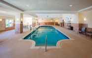 Swimming Pool 7 Holiday Inn & Suites LAKE CITY, an IHG Hotel