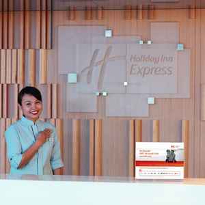  Holiday Inn Express KUALA LUMPUR CITY CENTRE