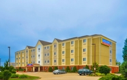 Bên ngoài 4 Candlewood Suites CLARKSVILLE