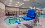 Swimming Pool 6 Holiday Inn Express & Suites HOBBS, an IHG Hotel
