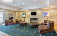 Lobby 6 Candlewood Suites FORT CAMPBELL - OAK GROVE