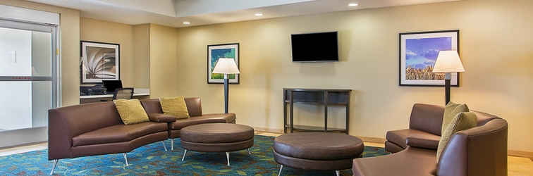 Lobby Candlewood Suites FORT CAMPBELL - OAK GROVE