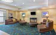 Lobi 6 Candlewood Suites FORT CAMPBELL - OAK GROVE