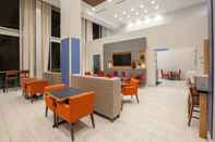 Lobi Holiday Inn Express & Suites INDIANAPOLIS NE - NOBLESVILLE, an IHG Hotel