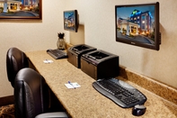 Functional Hall Holiday Inn Express & Suites WARWICK-PROVIDENCE (AIRPORT), an IHG Hotel