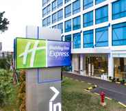 Exterior 3 Holiday Inn Express JAKARTA MATRAMAN, an IHG Hotel