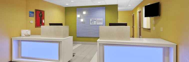 Lobi Holiday Inn Express & Suites CIRCLEVILLE, an IHG Hotel