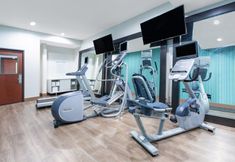 フィットネスセンター 3 Holiday Inn Express & Suites SEASIDE-CONVENTION CENTER by IHG, an IHG Hotel