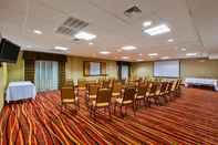 ห้องประชุม Holiday Inn Express & Suites SALINA, an IHG Hotel