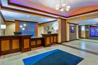 Lobi Holiday Inn Express & Suites SALINA, an IHG Hotel