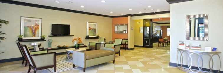 Lobby Holiday Inn Express & Suites ACWORTH - KENNESAW NORTHWEST, an IHG Hotel