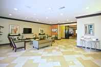 Lobby Holiday Inn Express & Suites ACWORTH - KENNESAW NORTHWEST, an IHG Hotel