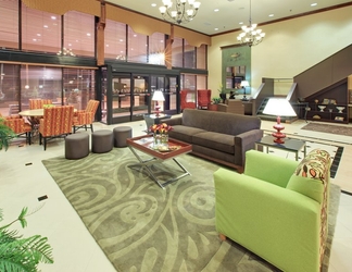 ล็อบบี้ 2 Holiday Inn BLYTHEVILLE, an IHG Hotel