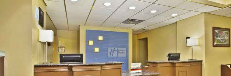 Lobi Holiday Inn Express & Suites HARRINGTON, an IHG Hotel