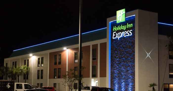 Luar Bangunan Holiday Inn Express PASCAGOULA-MOSS POINT, an IHG Hotel