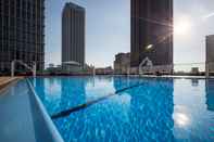 Swimming Pool Crowne Plaza ATLANTA - MIDTOWN, an IHG Hotel