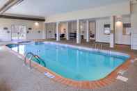 Swimming Pool Holiday Inn POPLAR BLUFF, an IHG Hotel