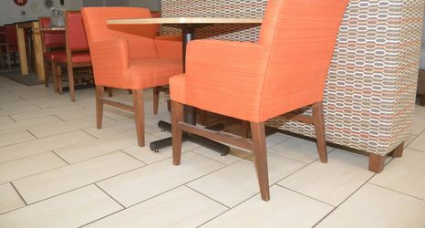 Lobi 2 Holiday Inn Express & Suites SAN ANGELO by IHG, an IHG Hotel