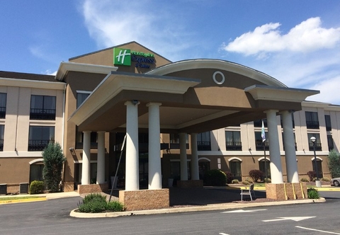 Exterior Holiday Inn Express & Suites WINCHESTER, an IHG Hotel