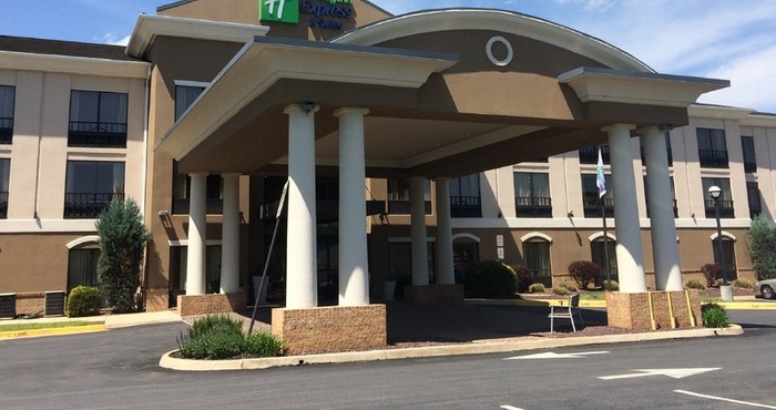 ภายนอกอาคาร Holiday Inn Express & Suites WINCHESTER, an IHG Hotel