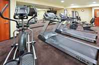 Fitness Center Holiday Inn Express PORTLAND SOUTH - LAKE OSWEGO, an IHG Hotel