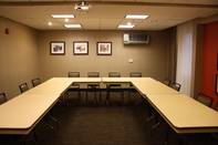 ห้องประชุม Holiday Inn Express TOLEDO NORTH, an IHG Hotel