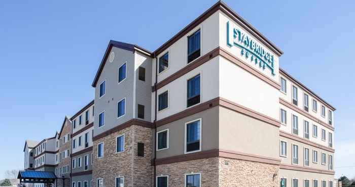 Exterior Staybridge Suites LINCOLN NORTHEAST, an IHG Hotel