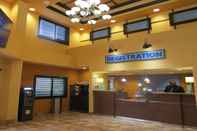Lobby Holiday Inn Express & Suites FORT LAUDERDALE AIRPORT WEST, an IHG Hotel
