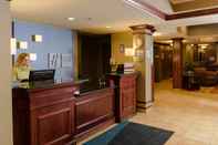 Lobby Holiday Inn Express & Suites SUPERIOR - DULUTH AREA, an IHG Hotel