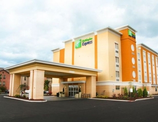 Exterior 2 Holiday Inn Express TOLEDO NORTH, an IHG Hotel