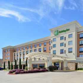 Hotel Exterior1Holiday Inn FORT WORTH NORTH-FOSSIL CREEK, an IHG Hotel,Paloma Suerte飯店