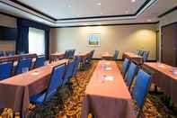 Ruangan Fungsional Holiday Inn Express WASHINGTON CH JEFFERSONVILLE S, an IHG Hotel