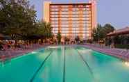 Swimming Pool 5 Crowne Plaza ALBUQUERQUE, an IHG Hotel