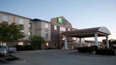 Exterior 4 Holiday Inn Express & Suites BLOOMINGTON - NORMAL, an IHG Hotel