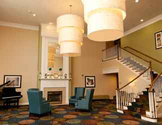 Lobby 2 Holiday Inn Express & Suites BLOOMINGTON - NORMAL, an IHG Hotel