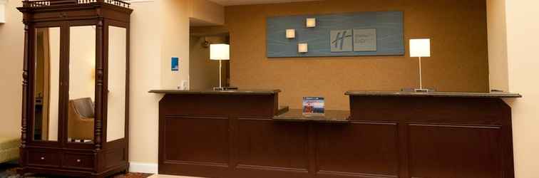Lobby Holiday Inn Express & Suites BLOOMINGTON - NORMAL, an IHG Hotel