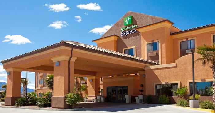 Bên ngoài Holiday Inn Express & Suites KINGMAN, an IHG Hotel