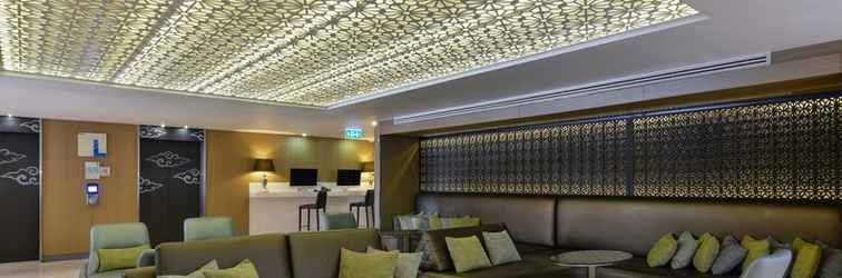 Lobby Holiday Inn Express BANGKOK SUKHUMVIT 11, an IHG Hotel