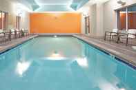 Swimming Pool Candlewood Suites KEARNEY