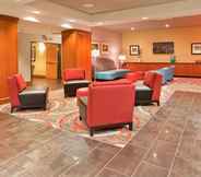 Lobby 3 Holiday Inn Express FREMONT, an IHG Hotel