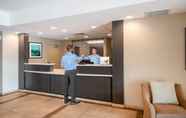 Lobby 3 Candlewood Suites AUBURN