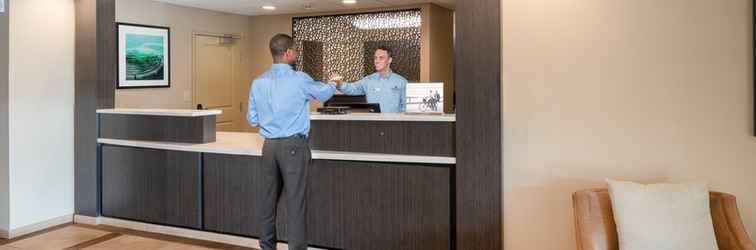 Lobby Candlewood Suites AUBURN