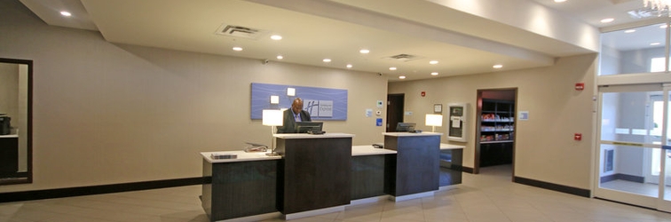 Lobi Holiday Inn Express & Suites CHARLOTTE NORTH, an IHG Hotel