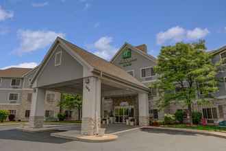 Exterior 4 Holiday Inn & Suites MILWAUKEE AIRPORT, an IHG Hotel