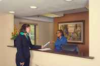 Lobby Candlewood Suites INDIANAPOLIS DWTN MEDICAL DIST
