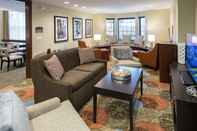 Common Space Staybridge Suites OMAHA WEST, an IHG Hotel