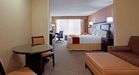 臥室 2 Holiday Inn Express & Suites SAN DIEGO-SORRENTO VALLEY by IHG, an IHG Hotel