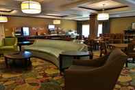 Bar, Kafe, dan Lounge Holiday Inn Express & Suites MONTGOMERY, an IHG Hotel