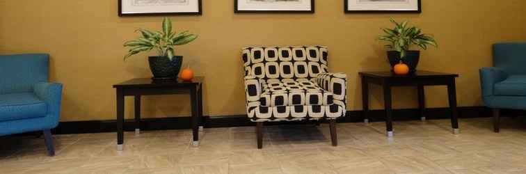 Lobby Holiday Inn Express & Suites MONTGOMERY, an IHG Hotel